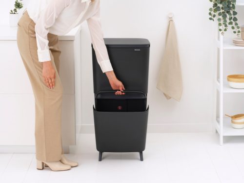 Brabantia SortUp Recycle Bin Hi 2 szintes szelektív hulladékgyűjtő torony lábakon, felhajtható fedéllel, 10+10+25L-