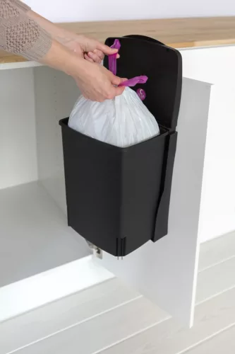 Brabantia Built in Bin beépített szemetes, ajtóra szerelhető, ajtóval együtt nyíló, felnyitható fedéllel, 10L - C méret,