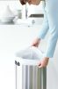 Brabantia Touch Bin nyomófedeles hulladékgyűjtő XXL, 60L - H méret, selyem ujjlenyomatmentes r.m. acél test, selyem