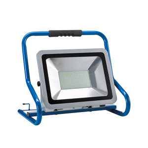 Mobil LED-es reflektor  150 W