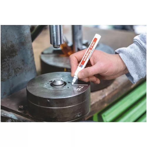 Edding Lakk toll 750 Y