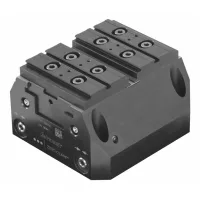 Központosító satuk és szorítópofák