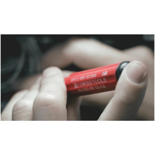 PB Swiss Tools Lapos villanyszerelő csavarhúzó, Classic teljesen szigetelt 6,5 mm