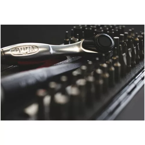 Bit készlet működtető szerszámmal és dugókulcs fejekkel 65 darabos, ESD