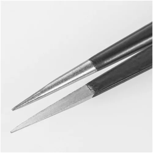 Holex Csipesz, lépcsőzetes hegyes, 135 mm, GG alak AMB