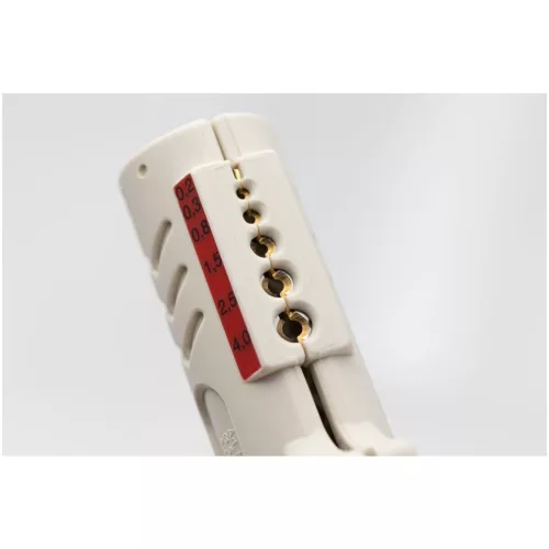 Kábelcsupaszító késekkel adat- és vezérlő kábelekhez  5,5-15 mm