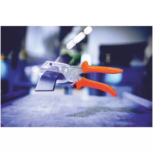 Univerzális olló trapézpengével  210 mm