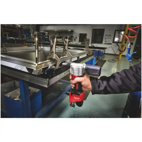 Milwaukee Akkus popszegecselő készülék M12BPRT M12BPRT