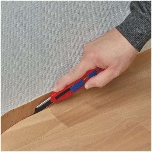 CutiX® univerzális kés magnézium fogantyúval és 3 pengével, 18 mm 165 mm