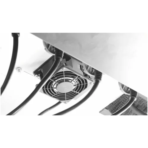 Garant GridLine Akkutöltő szekrény lemezes szárnyas ajtókkal 2000/DE mm