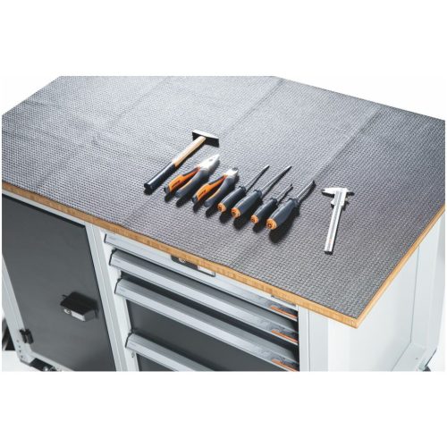 Csúszásgátló lap, zárt 10 m tekercs 1200 mm