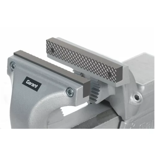 Garant Párhuzamsatu cserélhető pofákkal 160 mm