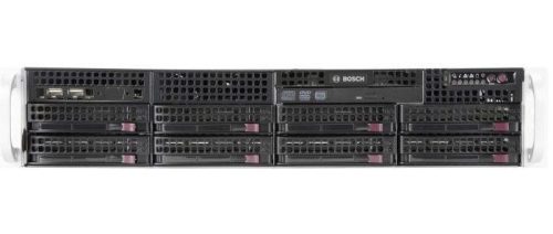 Bosch DIVAR IP 7000 2U 32 csatornás IP NVR, H265, 8x8TB HDD, Multi-LAN