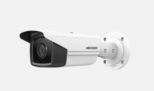 Hikvision IP kamera. <br />8 Mpx-es, kültéri, kompakt, 2,8 mm fix objektív, <strong>valós WDR</strong>, PoE