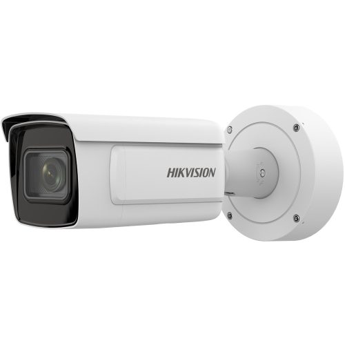 Hikvision IP kamera. 4 Mpx-es, kültéri, kompakt, 8 - 32 mm varifokális objektív, valós WDR, VCA, beépített rendszámfelis