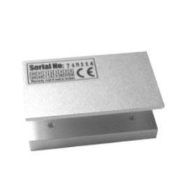   U konzol a 60 kg-s mini mágnes (YM-60) ellendarabjának üvegajtóra (8-15mm vastag) történő felfogására. Méret: 75x42x28mm