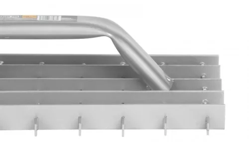 Strend Pro homlokzati rácsos falkaparó