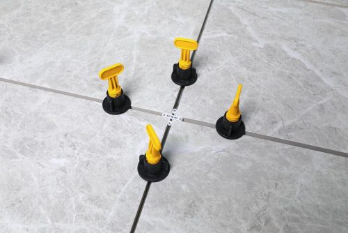 Strend Pro szintező készlet, 1db kulcs, 50db szintező fej