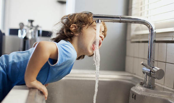 Tiszta és egészséges ivóvíz a család számára: a rejtett veszélyek és a megoldás