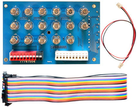 SENTRY Back panel 16 BNC video bemenet, 1 TV kimenet, 8 érzékelő bemenet, 5 relékimenet.