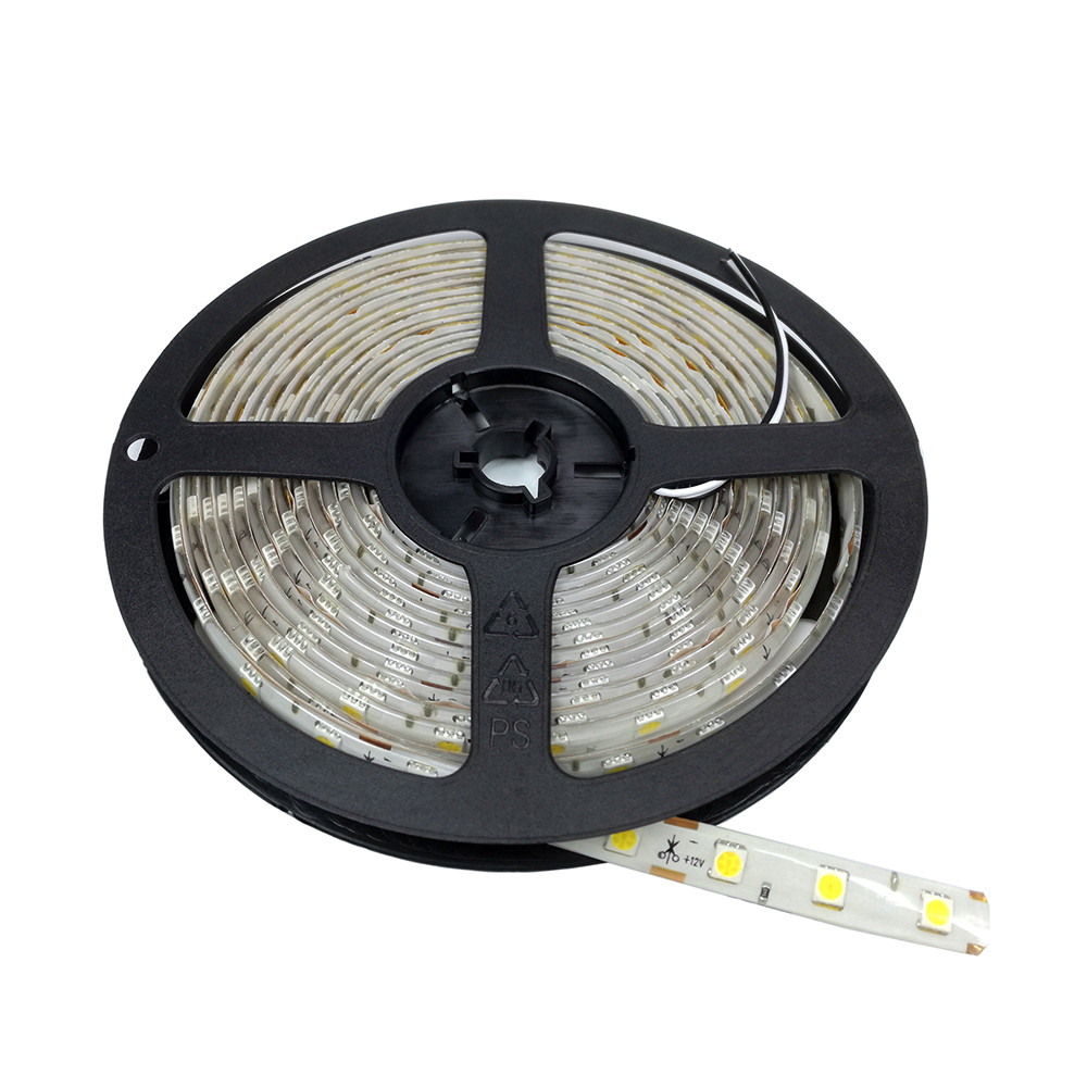 LED szalag, 5050, 30 SMD/m, vízálló, meleg fehér fény