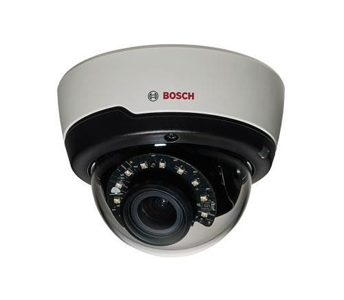 Bosch Flexidome IP kamera. 2 Mpx-es, beltéri, dome, 3 - 9 mm varifokális objektív, 3x motoros zoom, valós WDR, VCA, obje