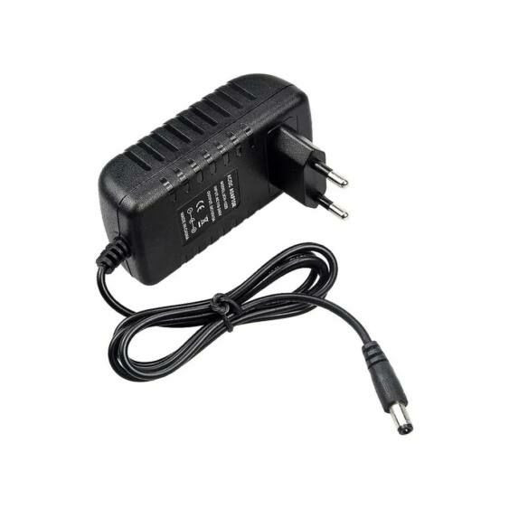 V-TAC dugasz táp adapter, 12 V DC, 3,5 A, 42 W, DC dugó, fekete